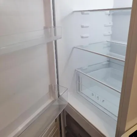 Maly Klimatyzacja, Aneks Kuchenny, Parking Bodzanow (Wieliczka)