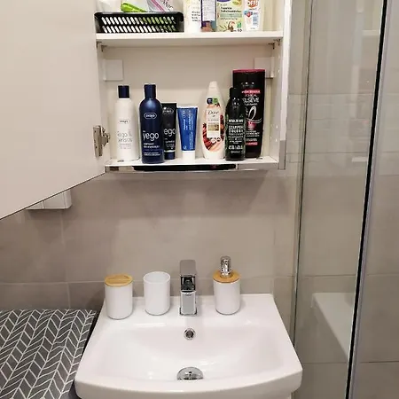 Maly Klimatyzacja, Aneks Kuchenny, Parking Bodzanow (Wieliczka)