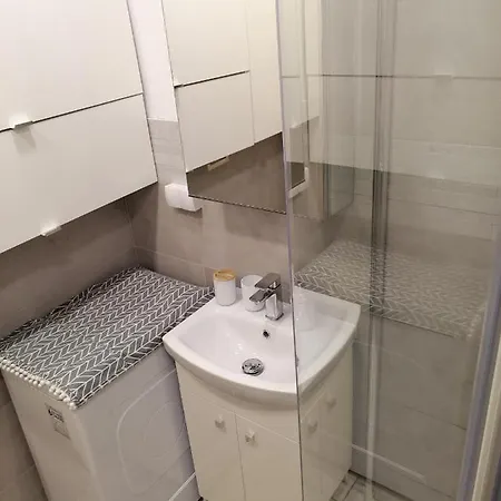 Maly Klimatyzacja, Aneks Kuchenny, Parking * Bodzanow (Wieliczka)