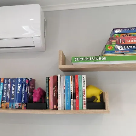 Daire Maly Klimatyzacja, Aneks Kuchenny, Parking *