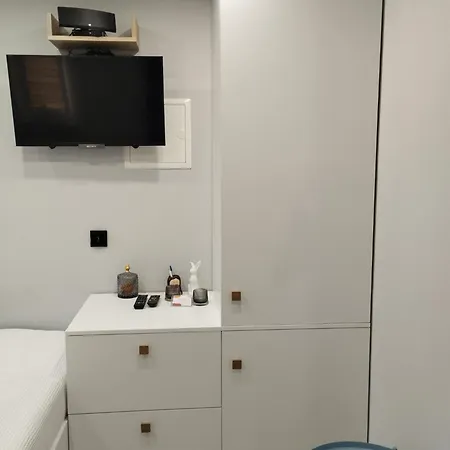 Maly Klimatyzacja, Aneks Kuchenny, Parking Bodzanow (Wieliczka)